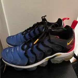 Nike | Shoes | Air Vapormax Plus Live Together Play Together  display picture 3
